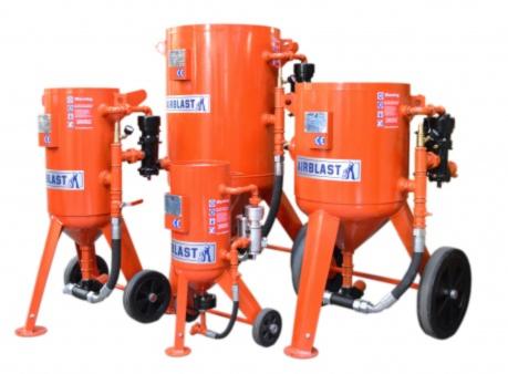 Zandstraalmachines - rood Rode zandstraalmachines