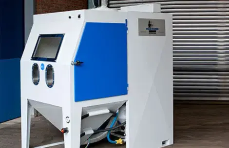 Straalcabine voor kleine producten straalcabine