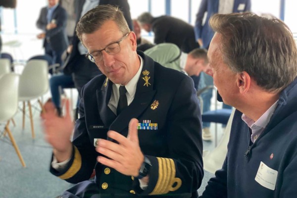 Defensie op bezoek bij Hembrug: “Industrie moet opschalen”| DID-online.nl